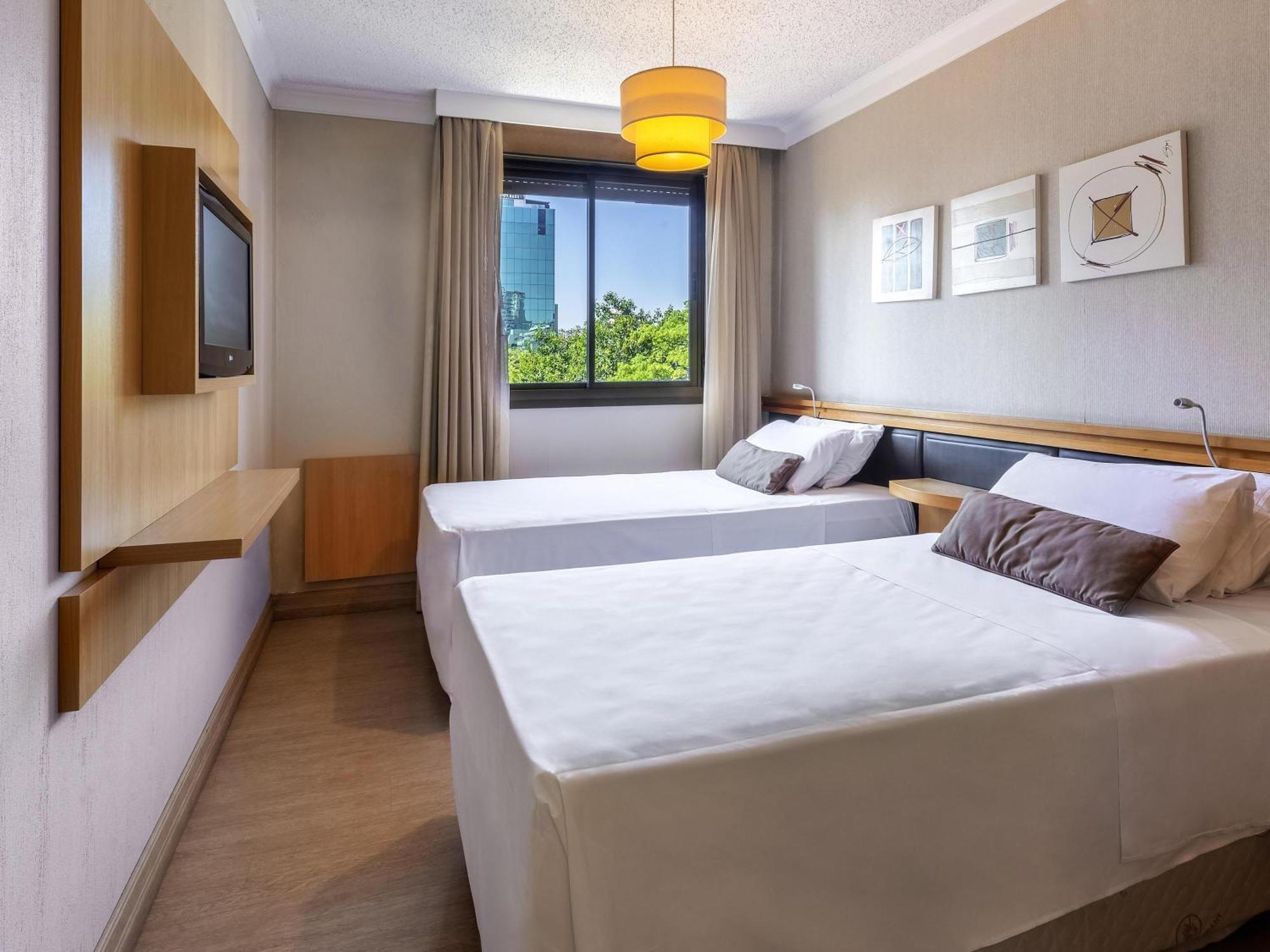 Apartamento Superior com 2 Camas de Solteiro